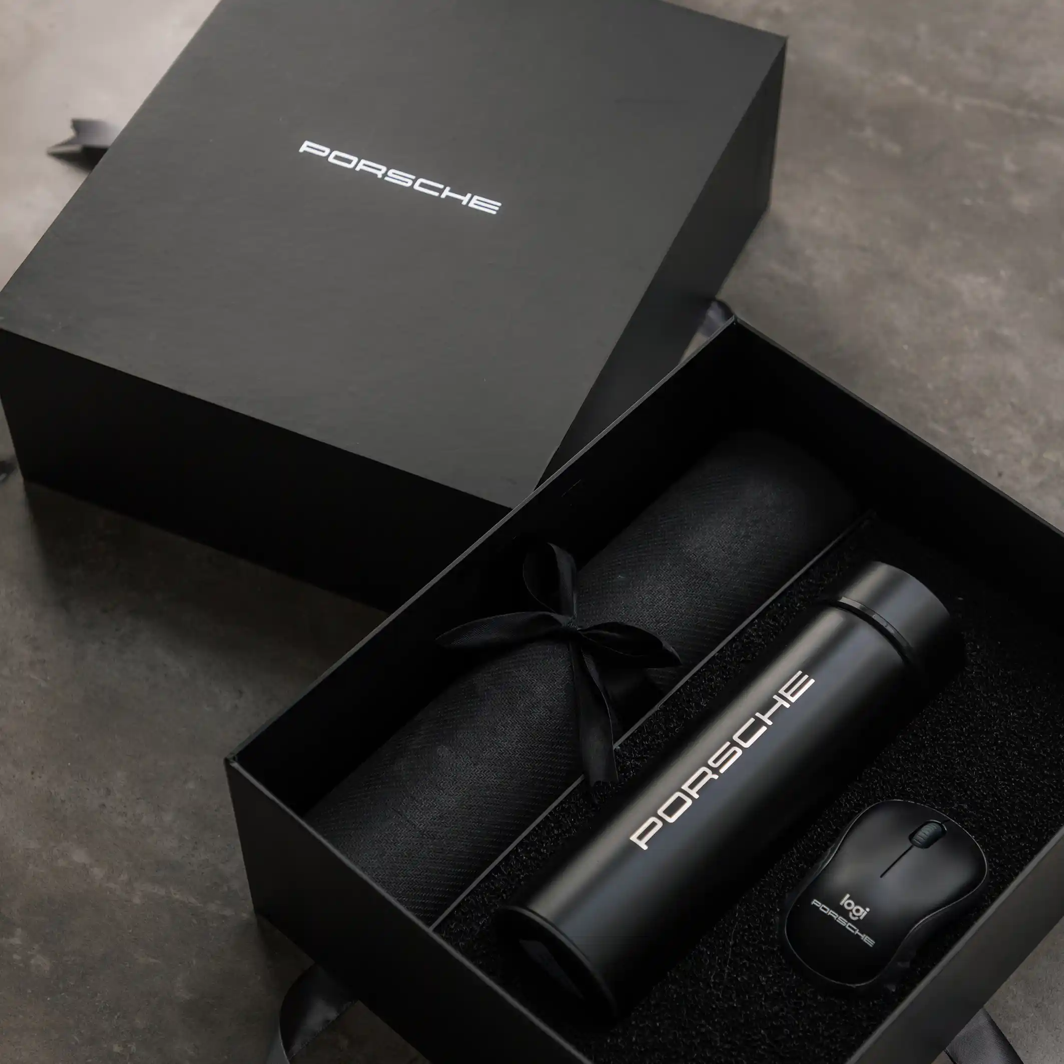 Make Personalized Gift Box