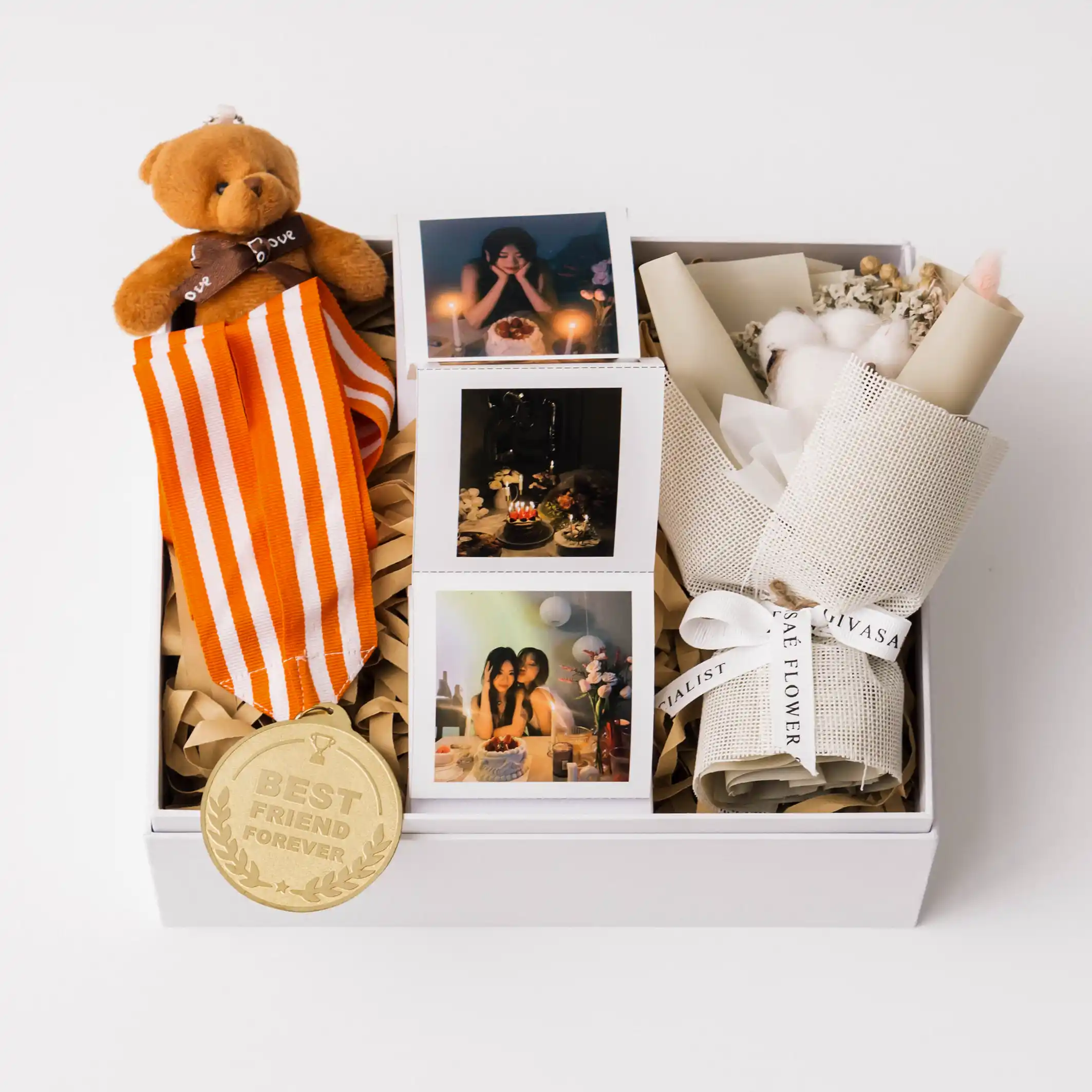 Build a Box - Kado Ulang Tahun, Pernikahan