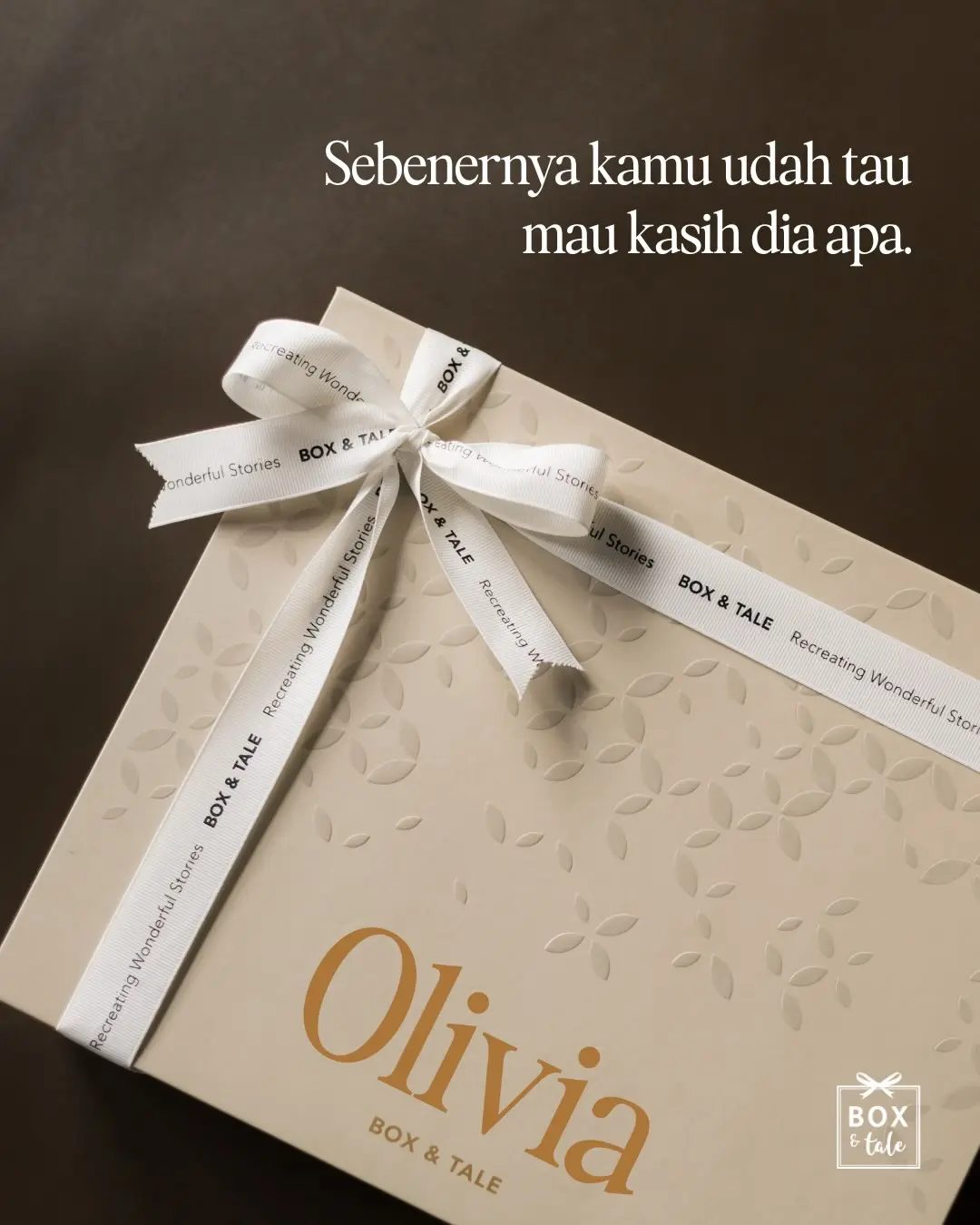 Kadang idenya udah lengkap di kepala, tinggal belum sempat aja nyiapin semuanya satu-satu. 🥹

Tell us what you have in mind, biar Box & Tale bantu jadiin hadiah yang personal dan punya cerita sendiri buat dia. 🤍