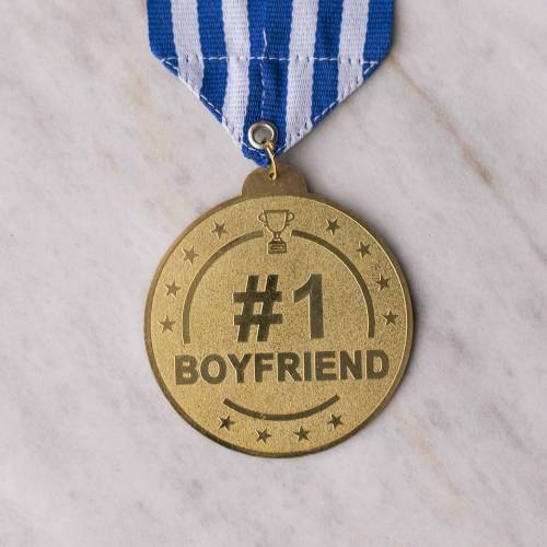 Custom Gift Hampers - Box & Tale - Box & Tale (Medal) - #1 Boyfriend