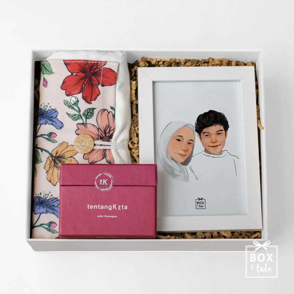 Custom Gift Hampers - Box & Tale - Premade Box - Grateful For Us
