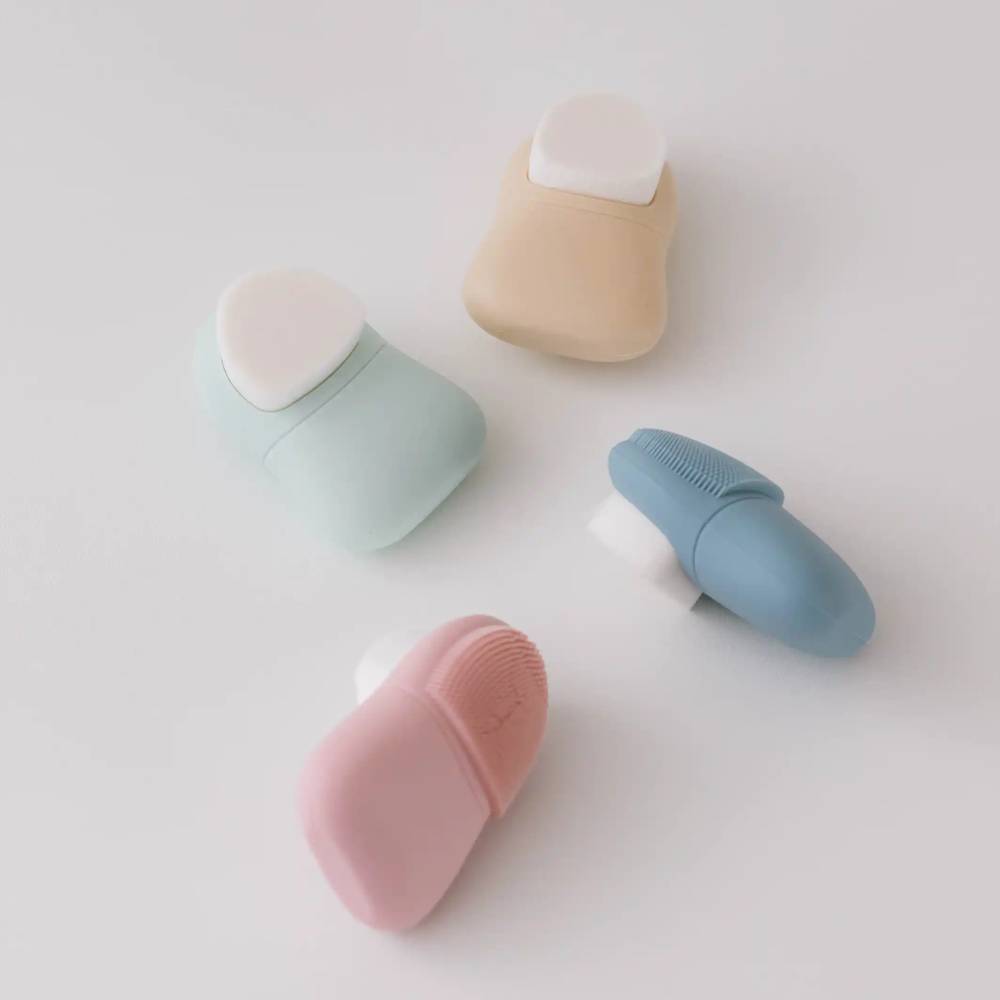 Custom Gift Hampers - Box & Tale - Box & Tale - 2 in 1 Silicone Deep Face Cleansing Brush