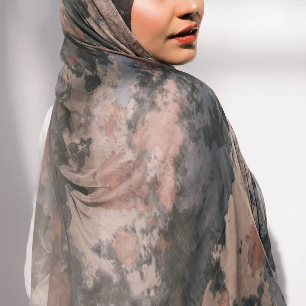 Custom Gift Hampers - Box & Tale - Heaven Lights (Sahara Viscose) - Storm Grey