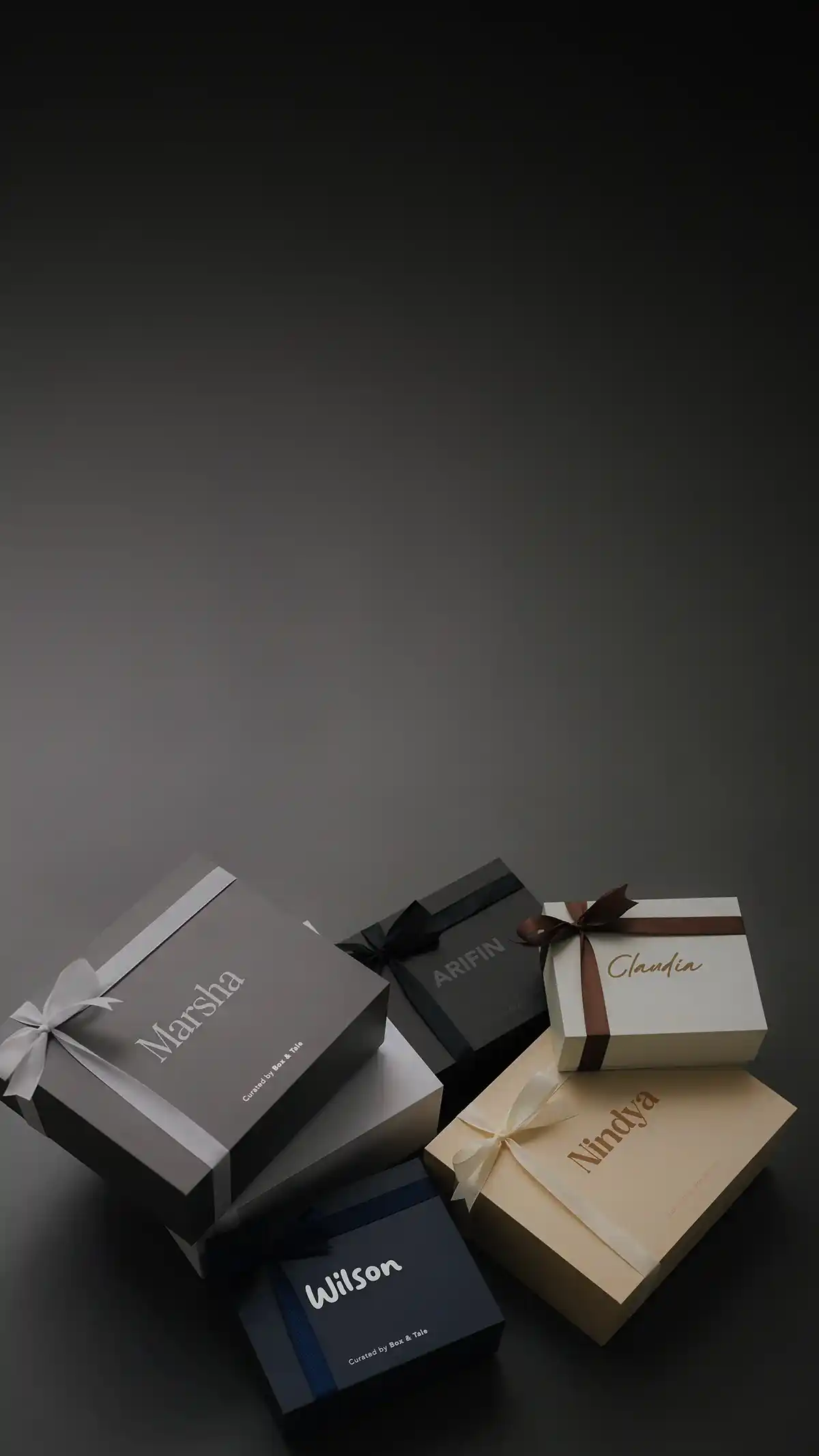 Box-&-Tale-custom-gift-hampers-mobile