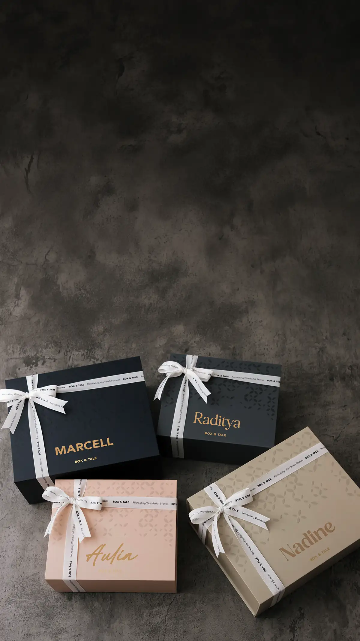 Box-&-Tale-custom-gift-hampers-mobile